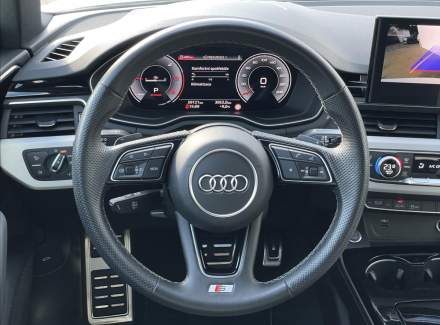 Audi - A4