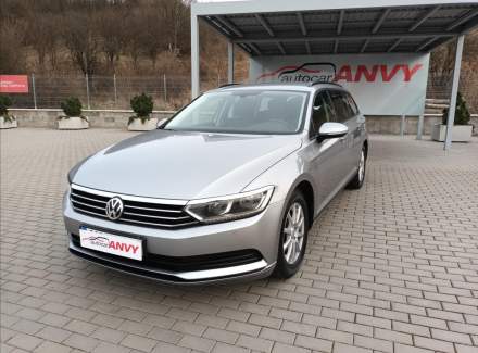 Volkswagen - Passat