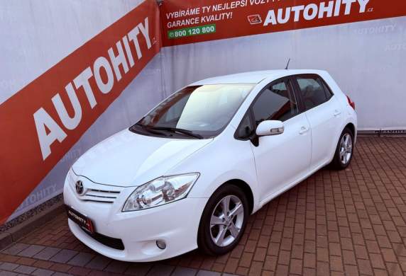 Toyota - Auris