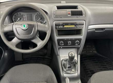 Škoda - Octavia