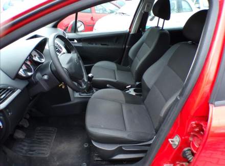 Peugeot - 207