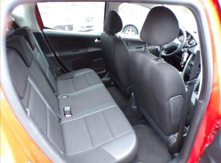 Peugeot - 207