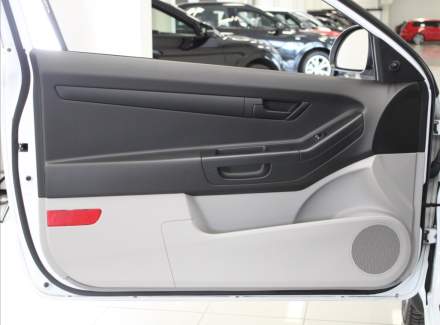 Kia - Cee'd
