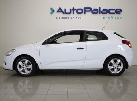 Kia - Cee'd