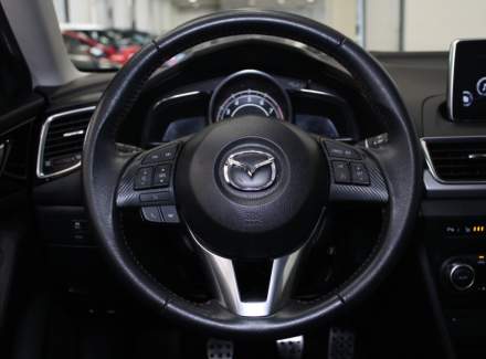 Mazda - 3