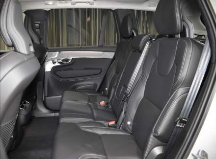 Volvo - XC90