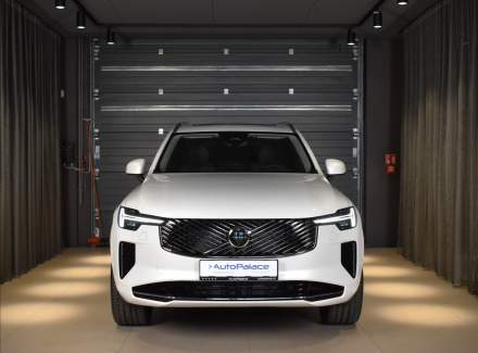 Volvo - XC90