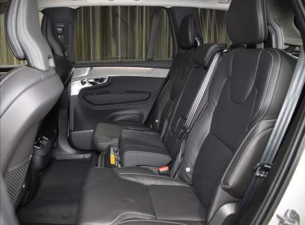 Volvo - XC90