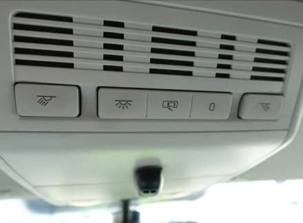 Volkswagen - Caravelle