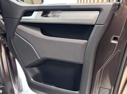 Volkswagen - Multivan