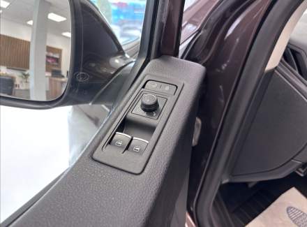 Volkswagen - Multivan