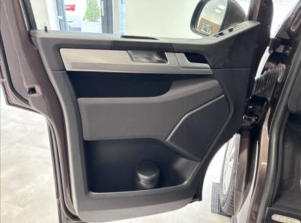 Volkswagen - Multivan