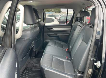Toyota - Hilux