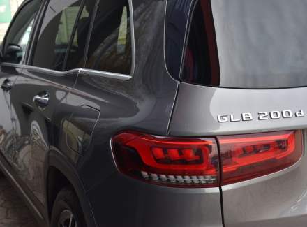Mercedes-Benz - GLB