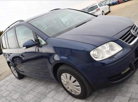 Volkswagen - Touran