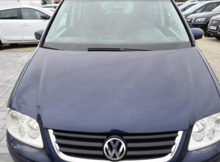 Volkswagen - Touran