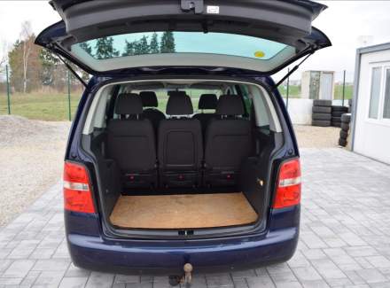 Volkswagen - Touran