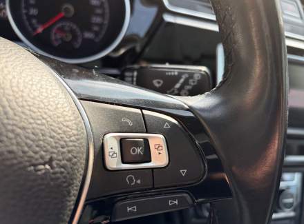 Volkswagen - Touran