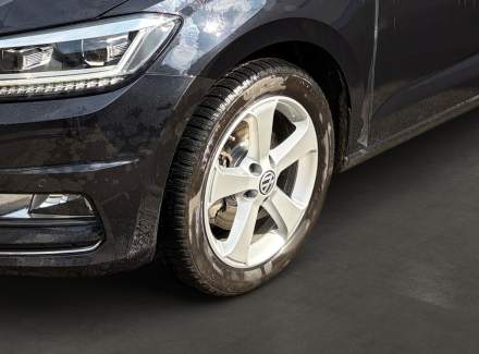 Volkswagen - Touran