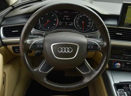 Audi - A6