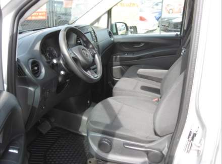 Mercedes-Benz - Vito