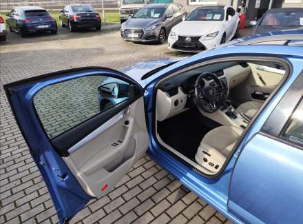 Škoda - Octavia