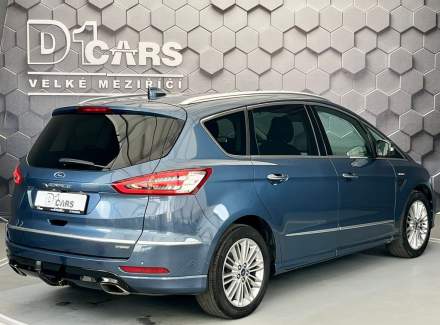 Ford - S-MAX
