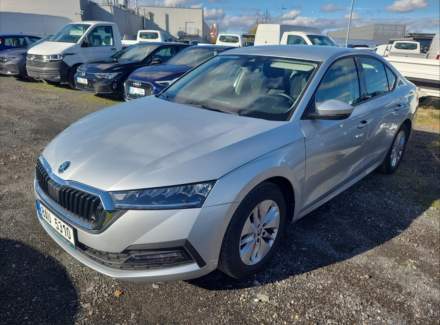 Škoda - Octavia