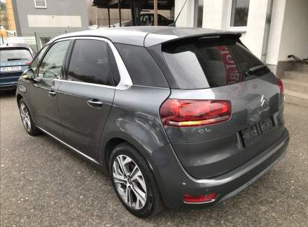 Citroën - C4
