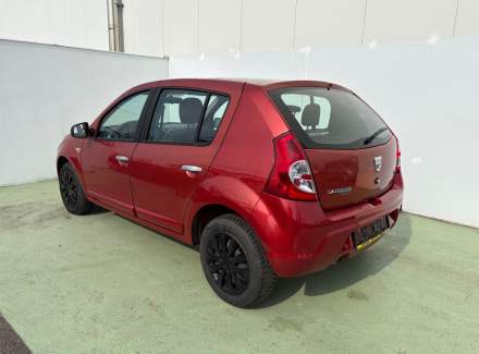 Dacia - Sandero