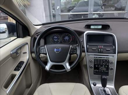 Volvo - XC60