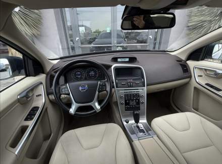 Volvo - XC60