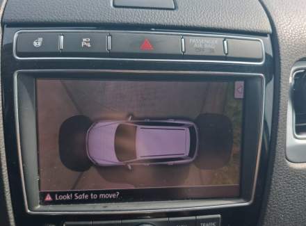 Volkswagen - Touareg