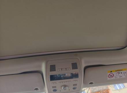 Volkswagen - Touareg