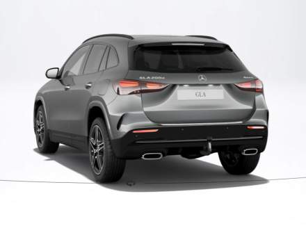 Mercedes-Benz - GLA