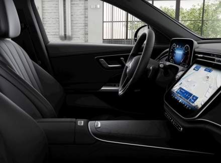 Mercedes-Benz - E-class