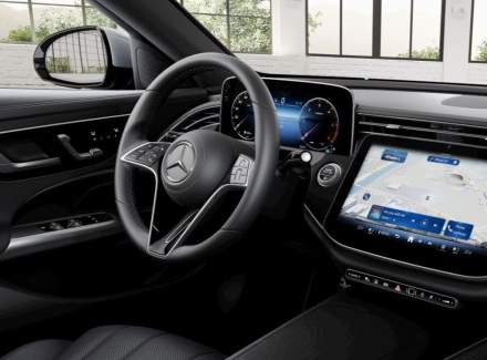 Mercedes-Benz - E-class