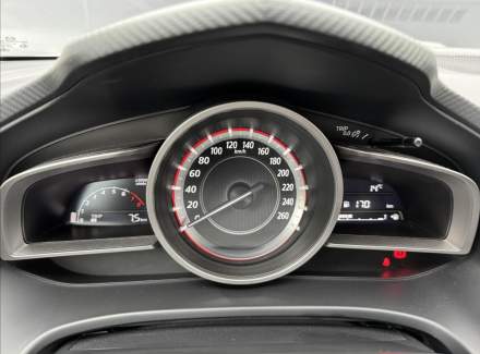 Mazda - 3