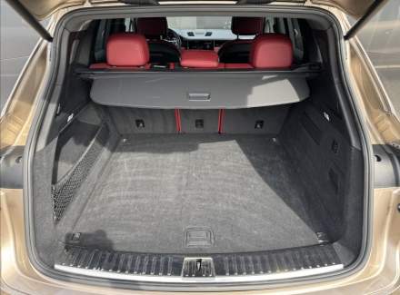 Porsche - Cayenne