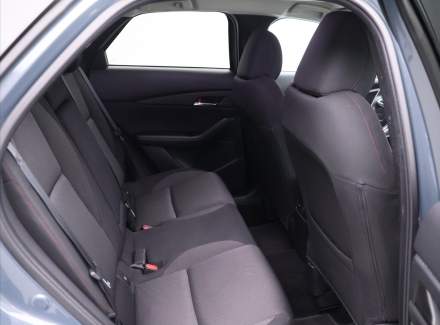 Mazda - CX-30