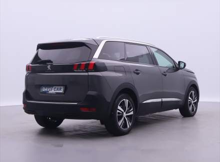 Peugeot - 5008