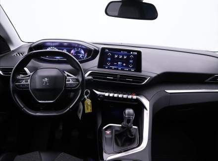 Peugeot - 5008