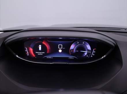 Peugeot - 5008