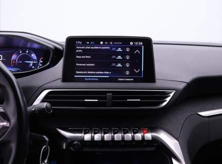 Peugeot - 5008
