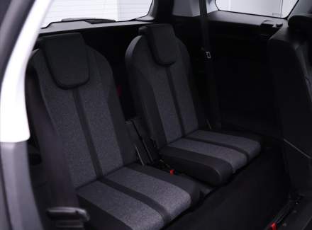 Peugeot - 5008