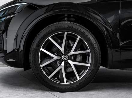 Volkswagen - Touareg