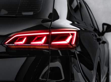 Volkswagen - Touareg