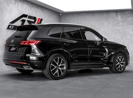 Volkswagen - Touareg