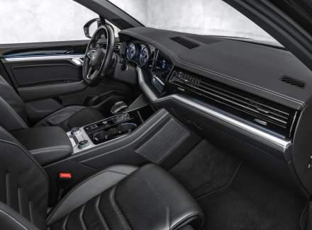 Volkswagen - Touareg