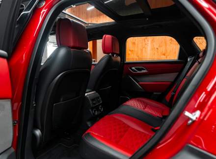 Land Rover - Range Rover Velar